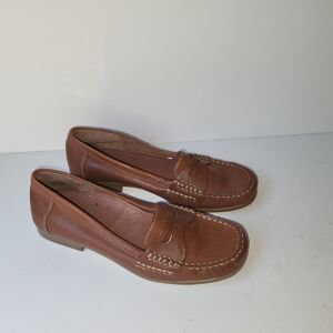 G.H. Bass & Co. Tan Women's Loafers